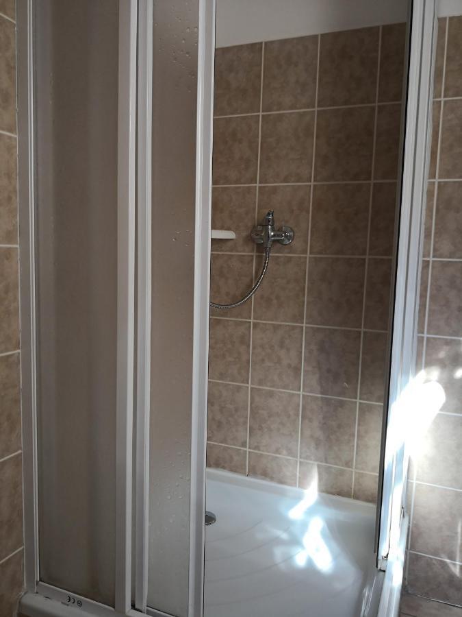 דוקסי Ubytovani U Machova Jezera - Apartmany - Ludmila Grulisova מראה חיצוני תמונה