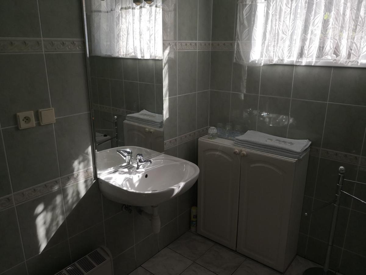 דוקסי Ubytovani U Machova Jezera - Apartmany - Ludmila Grulisova מראה חיצוני תמונה